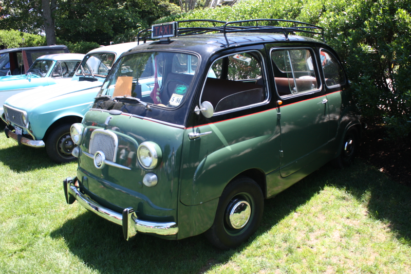 Illustration for article titled The Oddities of the Microcar Classic